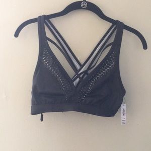 VS Light weight sports bra.